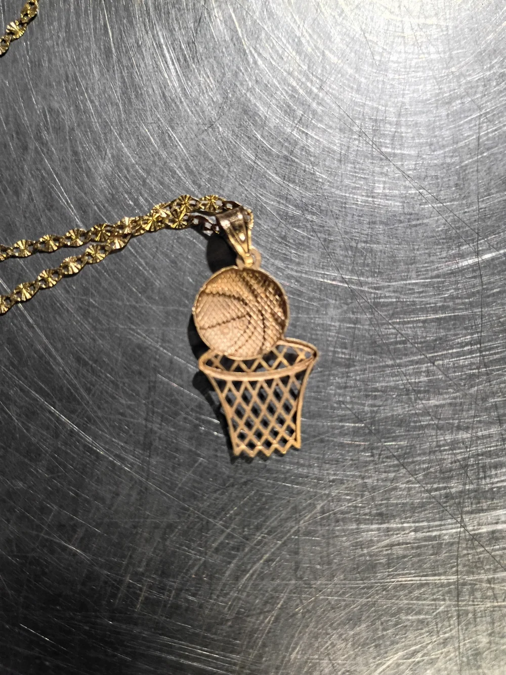 14kt 14k Gold Basketball Hoop And Basketball Pendant Necklace Pendant
